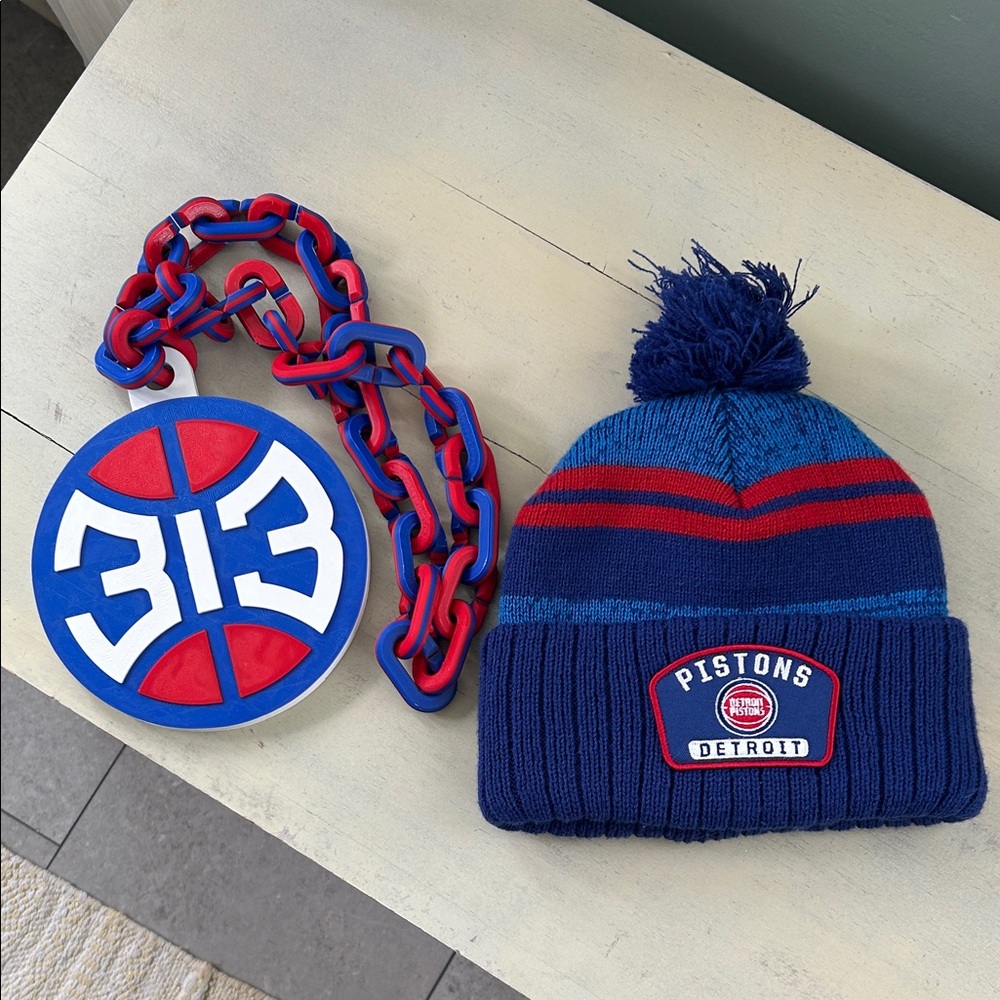 Detroit Pistons Beanie & Hype Chain Set - Blue and Red